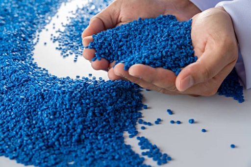 Understanding Polymers: The Essential Component for Plastic Cap Manufacturing